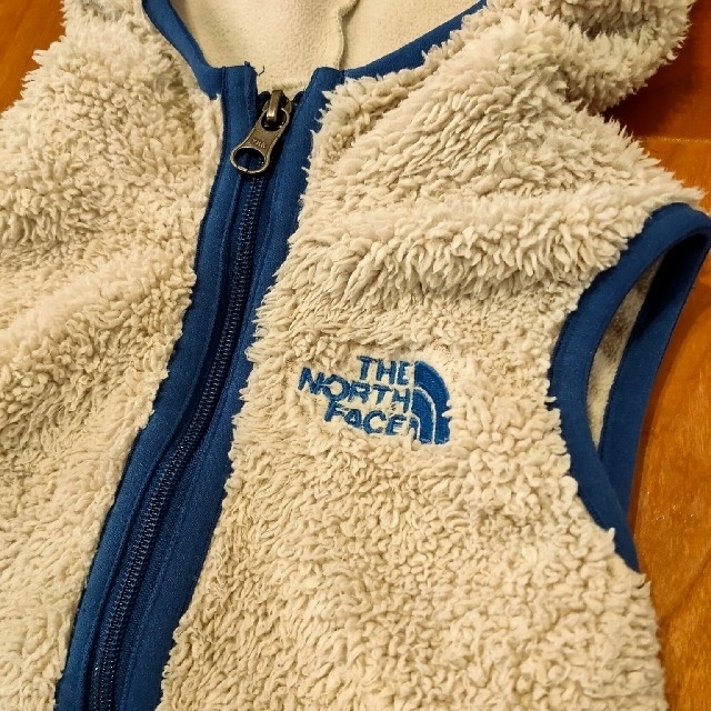 THE NORTH FACE(ザノースフェイス)のちゅんママさん専the North Face  キッズ ベスト ボア 90 80 キッズ/ベビー/マタニティのキッズ服男の子用(90cm~)(ジャケット/上着)の商品写真