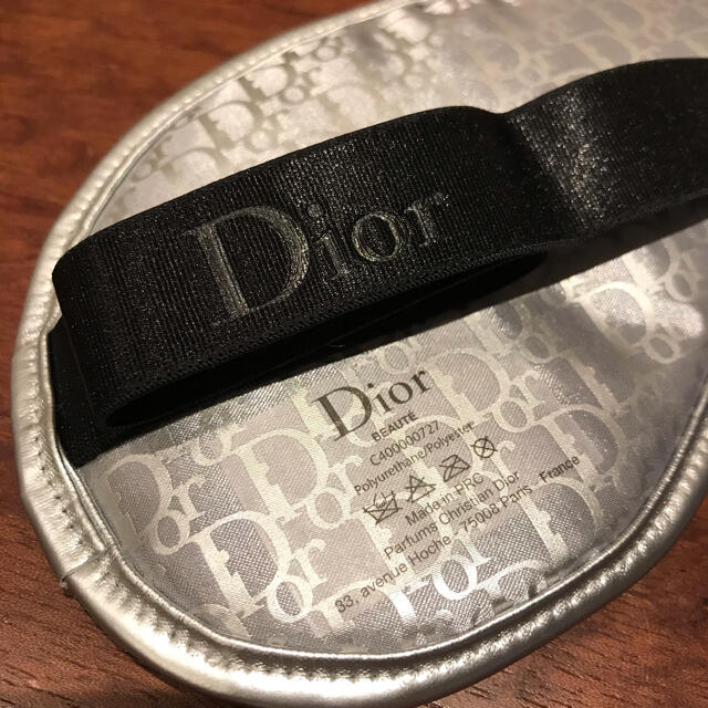 Dior(ディオール)のYunakerr様専用　Dior ディオール　アイマスク　ノベルティ　未使用品 コスメ/美容のキット/セット(コフレ/メイクアップセット)の商品写真