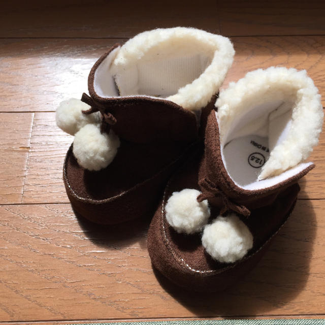 西松屋(ニシマツヤ)のキッズ ブーツ キッズ/ベビー/マタニティのベビー靴/シューズ(~14cm)(ブーツ)の商品写真