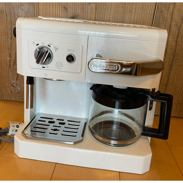 DeLonghi(デロンギ)の デロンギ コンビコーヒーメーカー BCO410J-B スマホ/家電/カメラの調理家電(コーヒーメーカー)の商品写真