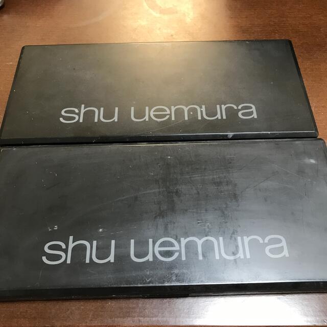 shu uemura(シュウウエムラ)のシュウウエムラ　アイシャドウ　パレット2つ コスメ/美容のベースメイク/化粧品(アイシャドウ)の商品写真