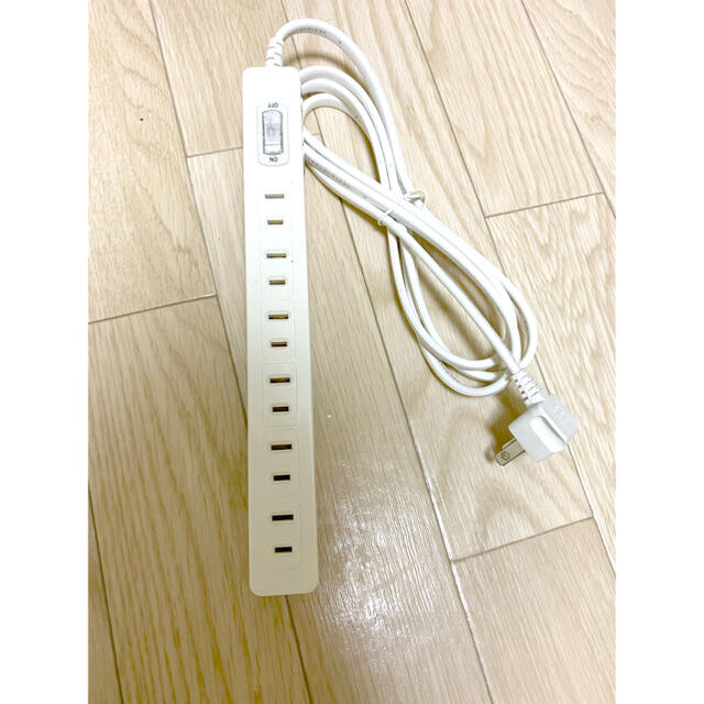 IKEA(イケア)のIKEA KOPPLA(コップラン)電源タップ6個口1.5m スマホ/家電/カメラの生活家電(その他)の商品写真