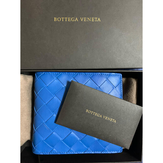 ボッテガヴェネタ(Bottega Veneta)の【Bottega Veneta】ストラップ付き ジップアラウンドウォレット(折り財布)