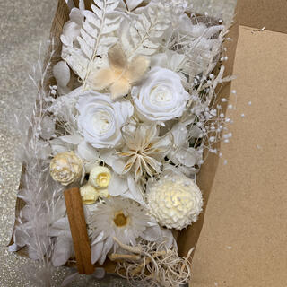 花材詰め合わせ　白　花材セット　プリザーブドフラワー　花材　ドライフラワー(プリザーブドフラワー)