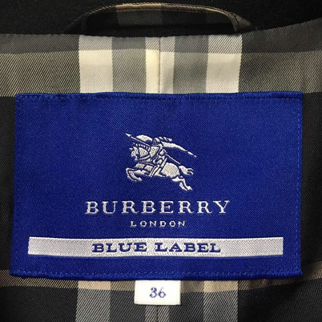 BURBERRY(バーバリー)のバーバリーブルーレーベル☆Ａラインコート レディースのジャケット/アウター(ロングコート)の商品写真