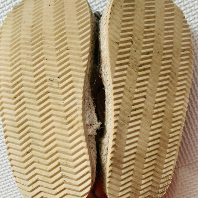 H&M(エイチアンドエム)のH&M サンダル　20-21    13㎝ キッズ/ベビー/マタニティのベビー靴/シューズ(~14cm)(サンダル)の商品写真