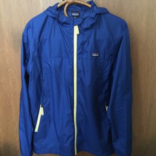 パタゴニア(patagonia)のpatagonia フード付きパーカー(パーカー)