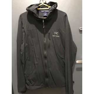 アークテリクス(ARC'TERYX)のアークテリクス　薄手パーカー(マウンテンパーカー)