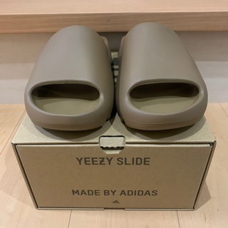 アディダス(adidas)のADIDAS YEEZY SLIDE CORE(サンダル)