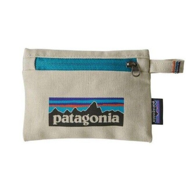 patagonia(パタゴニア)のPatagonia スモール・ジッパード・ポーチ 新品未使用 レディースのファッション小物(ポーチ)の商品写真