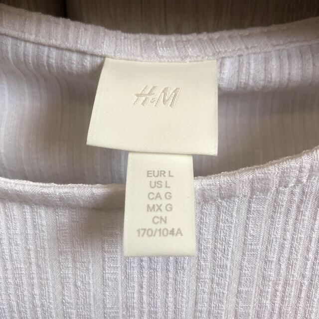 H&M(エイチアンドエム)の千ちゃん様専用　H&M・白のトップス レディースのトップス(シャツ/ブラウス(長袖/七分))の商品写真