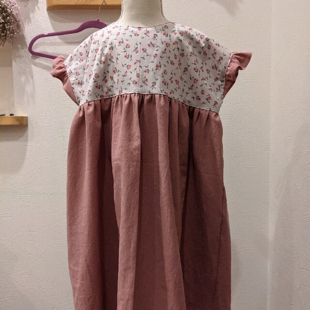 ちちち様専用ページ キッズ/ベビー/マタニティのキッズ服女の子用(90cm~)(ワンピース)の商品写真