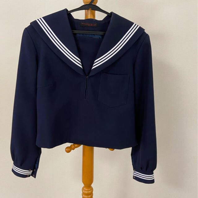 制服（セーラー服・スカート）