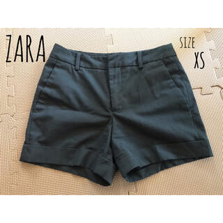 ザラ(ZARA)の【ZARA】ショートパンツ ブラック XSサイズ(ショートパンツ)