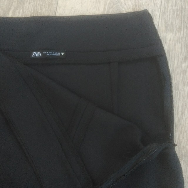 ZARA(ザラ)のZARAミニスカート Mサイズ レディースのスカート(ミニスカート)の商品写真