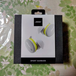 ボーズ(BOSE)のBOSE Sport Earbuds  グレースホワイト(ヘッドフォン/イヤフォン)