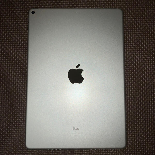 Apple(アップル)の最終値下げ！iPad air3 Wi-Fiモデル ケース、ペンシル付き スマホ/家電/カメラのPC/タブレット(タブレット)の商品写真