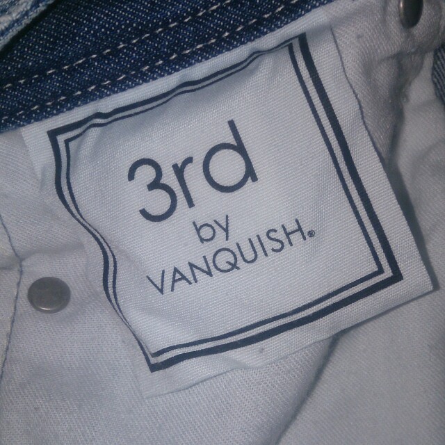 VANQUISH(ヴァンキッシュ)の3rd by VANQUISHショーパン レディースのパンツ(ショートパンツ)の商品写真