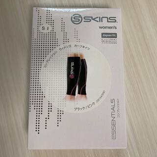 スキンズ(SKINS)のSKINS ウィメンズ カーフタイツ(トレーニング用品)