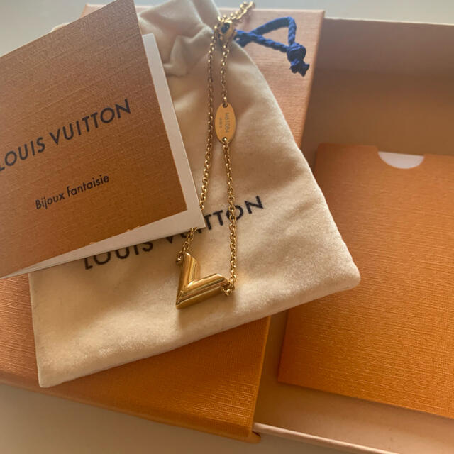 LOUIS VUITTON(ルイヴィトン)のルイヴィトンブレスレット レディースのアクセサリー(ブレスレット/バングル)の商品写真