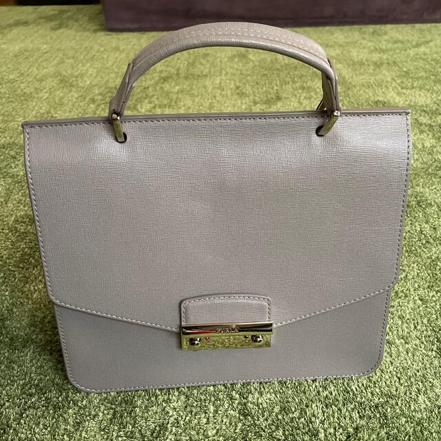 FURLA チェーンショルダーバッグ