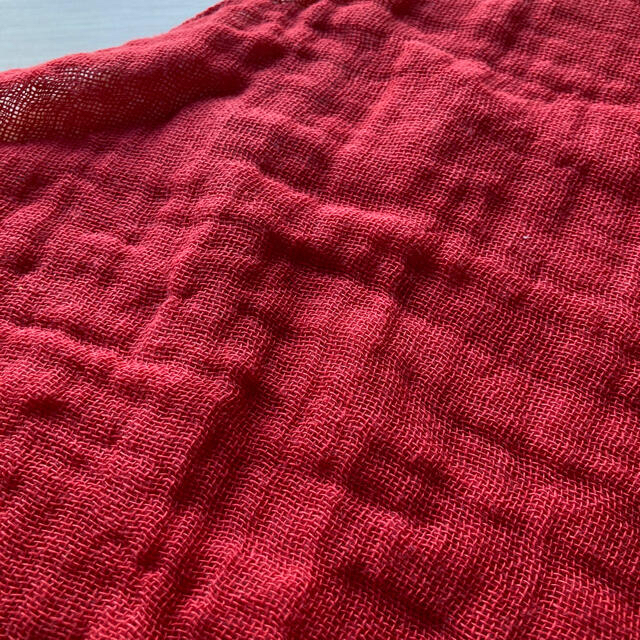 幡INOUE 蚊帳織 三角巾 ターバン くれない ハンドメイドの生活雑貨(キッチン小物)の商品写真