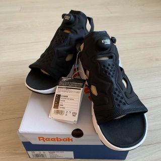 リーボック(Reebok)の【新品未使用】frow様　インスタポンプフューリー サンダル 箱有タグ付き(サンダル)