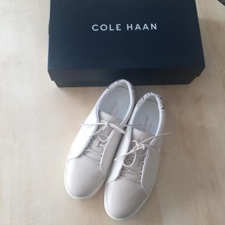 コールハーン(Cole Haan)の新品　コールハーン　スニーカー(スニーカー)