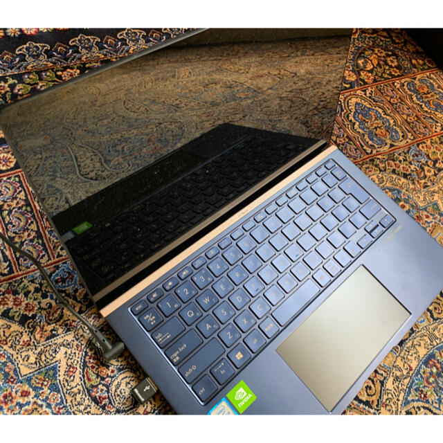 ASUS ZENBOOK UX434FL-A6002T www.vivianecuridermatologia.com.br