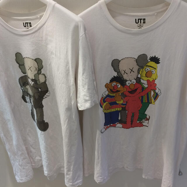 SESAME STREET(セサミストリート)のkaws  Tee  2枚SET UT XL カウズ セサミ メンズのトップス(Tシャツ/カットソー(半袖/袖なし))の商品写真