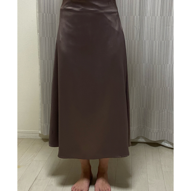 dholic(ディーホリック)のnuebyas  レディーフレアスカート レディースのスカート(ロングスカート)の商品写真