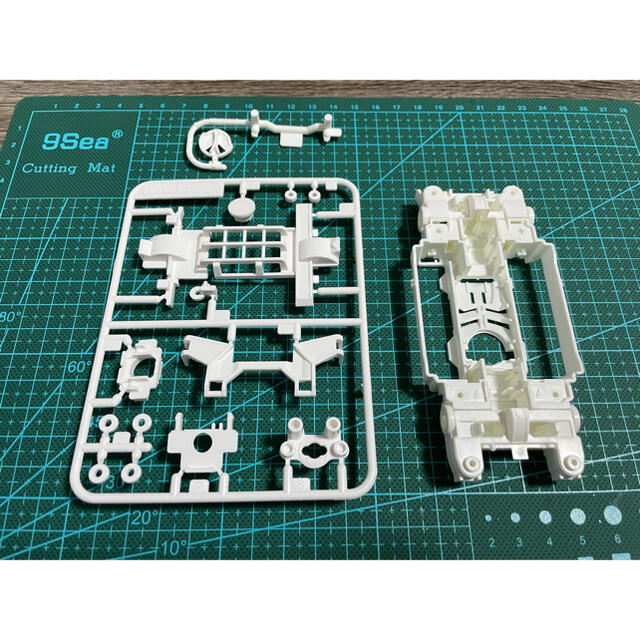 ミニ四駆 95246 強化MSシャーシ CNC加工 MSフレキ エンタメ/ホビーのおもちゃ/ぬいぐるみ(模型/プラモデル)の商品写真