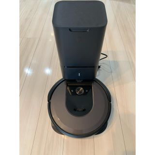 アイロボット(iRobot)の専用になります。ルンバ i7+ Roomba アイロボット iRobot 美品(掃除機)