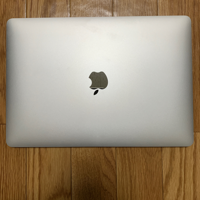 Apple - Apple Macbook Air M1 256GB/8GB シルバー