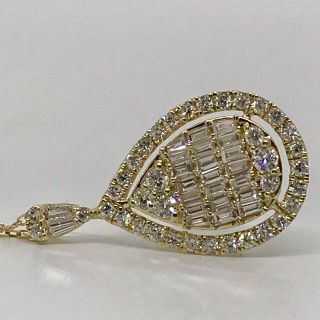 ★新品・未使用品★ダイヤモンドデザインネックレス　K18 D1.0ct 鑑別書(ネックレス)