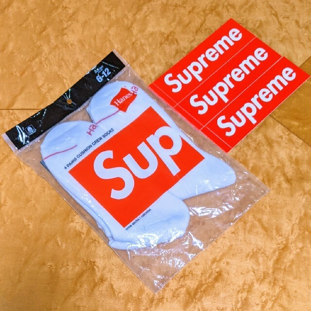 Supreme(シュプリーム)の♥LIKE様♥ご専用でございます♥ メンズのレッグウェア(ソックス)の商品写真