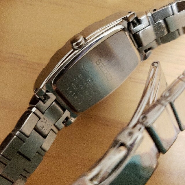 SEIKO(セイコー)の稼働中✨訳あり？ルキア ダイヤモンド ソーラー腕時計 レディースのファッション小物(腕時計)の商品写真