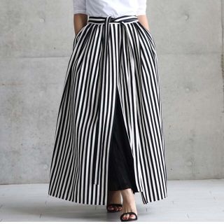 She tokyo 　Victoria monotone stripe(ロングスカート)