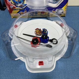 タカラトミー(Takara Tomy)のベイブレードバースト(キャラクターグッズ)