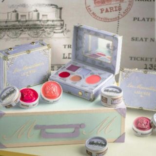 Les Merveilleuses LADUREE - ラデュレ 限定 メイクアップパレット 102