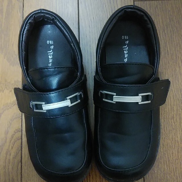 靴　19㎝ キッズ/ベビー/マタニティのキッズ靴/シューズ(15cm~)(フォーマルシューズ)の商品写真