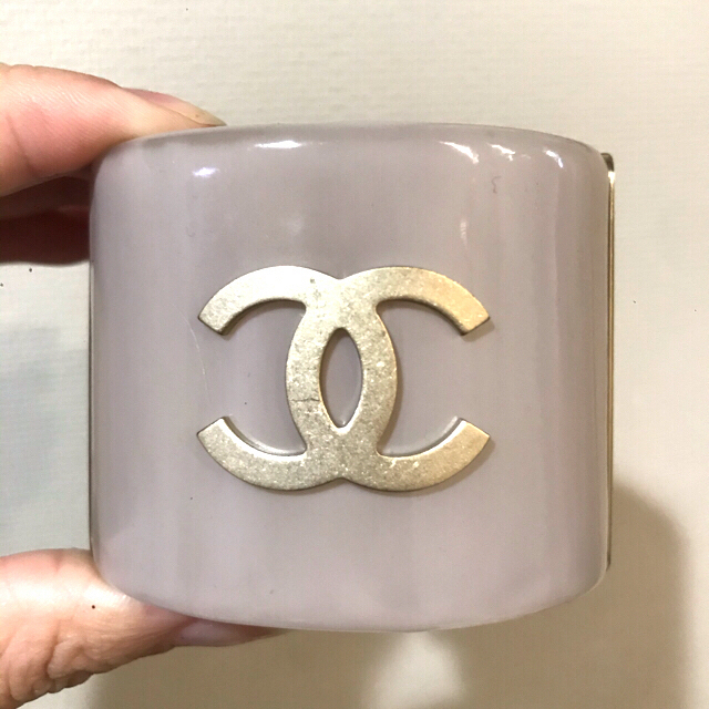 大変希少！シャネル　バングル　ブレスレット CHANEL