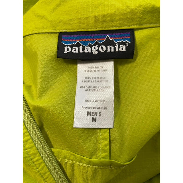 patagonia(パタゴニア)のパタゴニア（patagonia）フーディニジャケット Mサイズ 蛍光グリーン メンズのジャケット/アウター(ナイロンジャケット)の商品写真