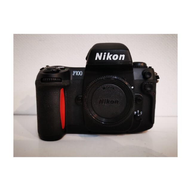 Nikon F100 一眼レフのサムネイル