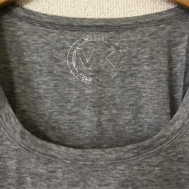 Michael Kors(マイケルコース)のMichael Michael Kors 汗染み防止Tシャツ グレー レディースのトップス(カットソー(半袖/袖なし))の商品写真