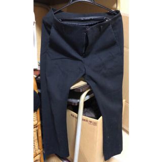 ザラ(ZARA)の超オススメです…ZARAの黒のパンツ(カジュアルパンツ)