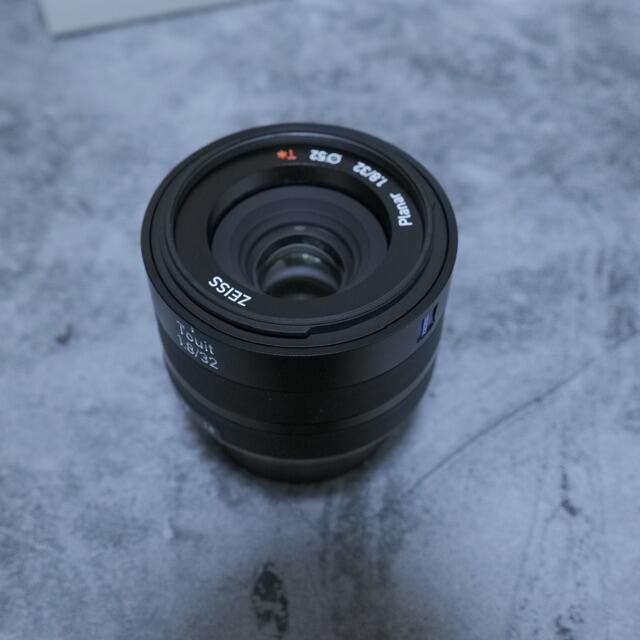 Carl Zeiss Touit 32mm f1.8 X-mount Carl Zeiss Touit 32mm f1.8 X-mount