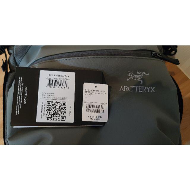 ARC'TERYX(アークテリクス)のARC'TERYX アークテリクス ARRO8 アロー8 別注モデル美品 レディースのバッグ(ショルダーバッグ)の商品写真