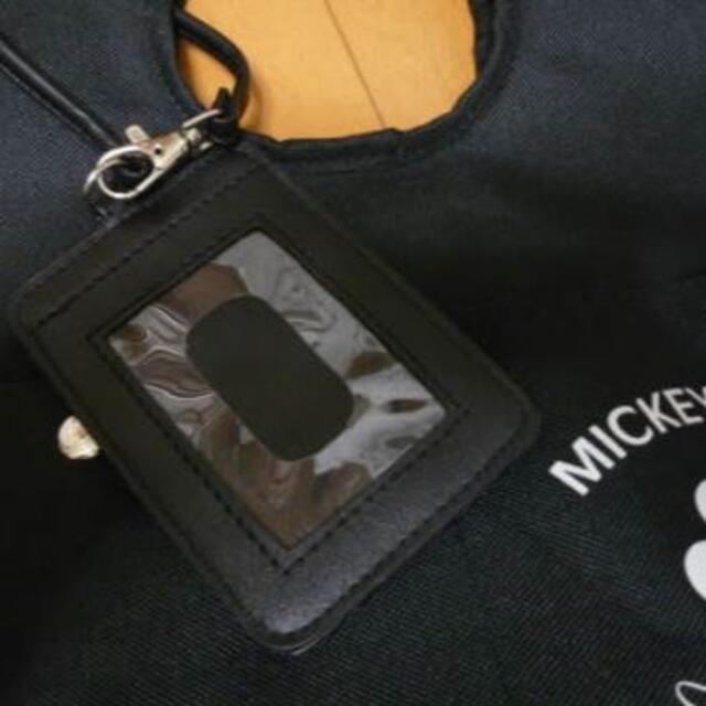 Disney(ディズニー)のミッキートートバッグ (カード入れ付き) レディースのバッグ(トートバッグ)の商品写真