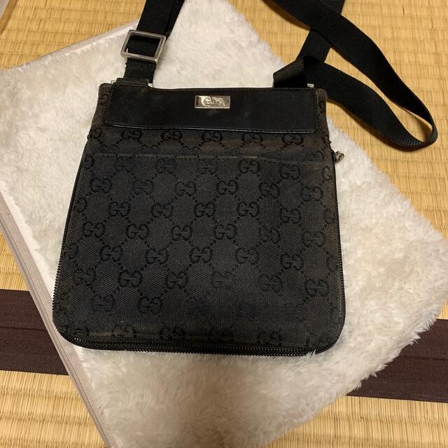 Gucci(グッチ)のGUCCIバック メンズのバッグ(ショルダーバッグ)の商品写真